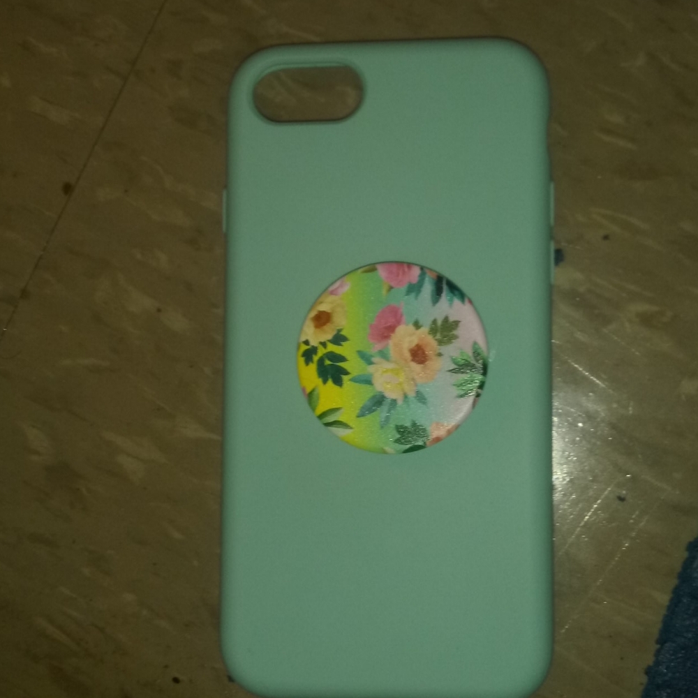 Phone cases - Picture 2 of 6